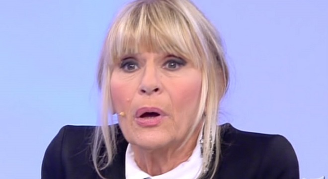 Video: Gemma Galgani furiosa con Marco: la scenata di gelosia