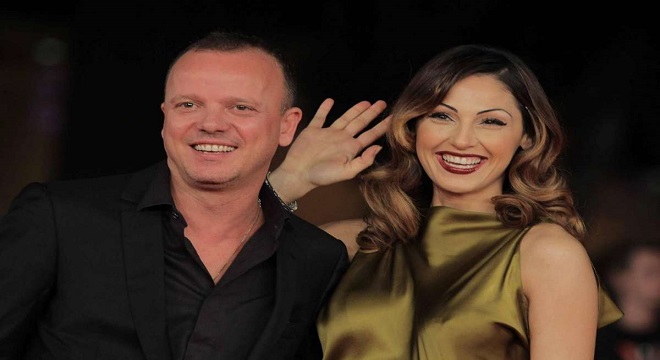 VIDEO: Gigi D’Alessio lascia Anna Tatangelo? Troppi indizi sospetti