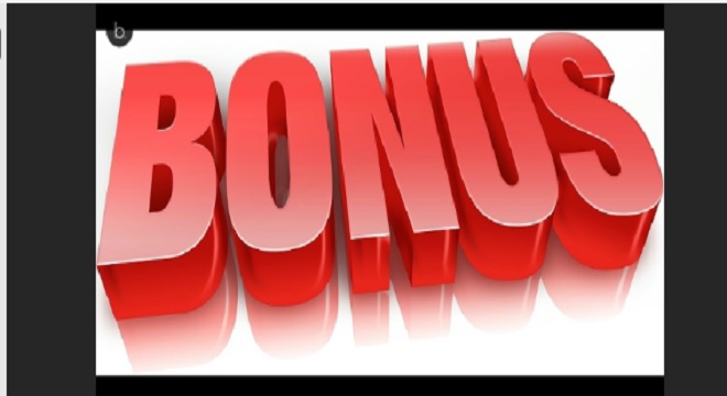 VIDEO: Al via 'Bonus figli docenti' da 1300 euro fino ai 18 anni: ecco il Bando