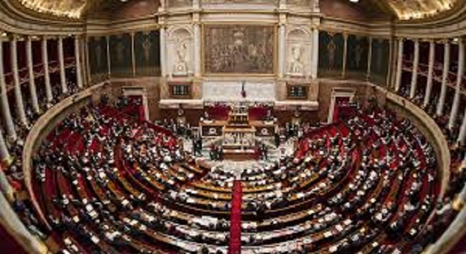 Casier judiciaire vierge, collaborateurs,... les premières mesures votées