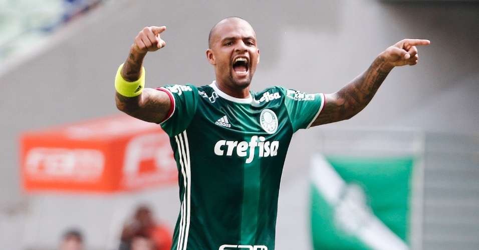 Felipe Melo fica? Veja o que disse Alexandre Mattos em coletiva.