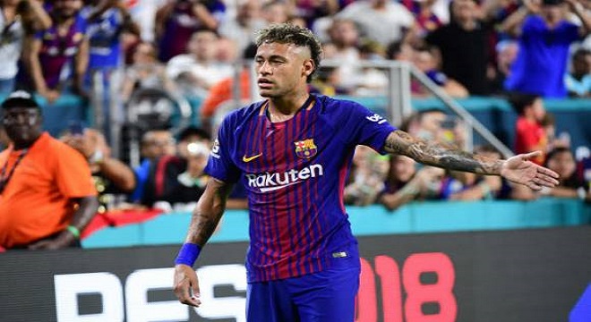 Neymar officialise son départ du Barça
