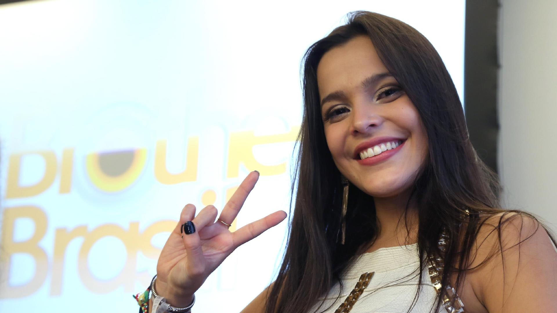 Emilly Araújo vai com sede ao pote, é reprovada e pode ser demitida da Globo