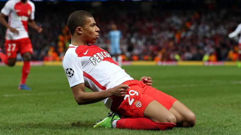 Mercato : Kylian Mbappé opte pour le PSG, coup dur pour Monaco!