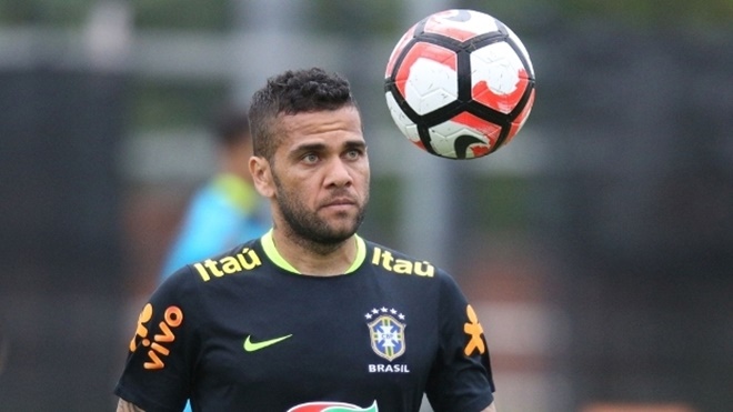 Jogador Daniel Alves é surpreendido com tragédia envolvendo sua tia materna