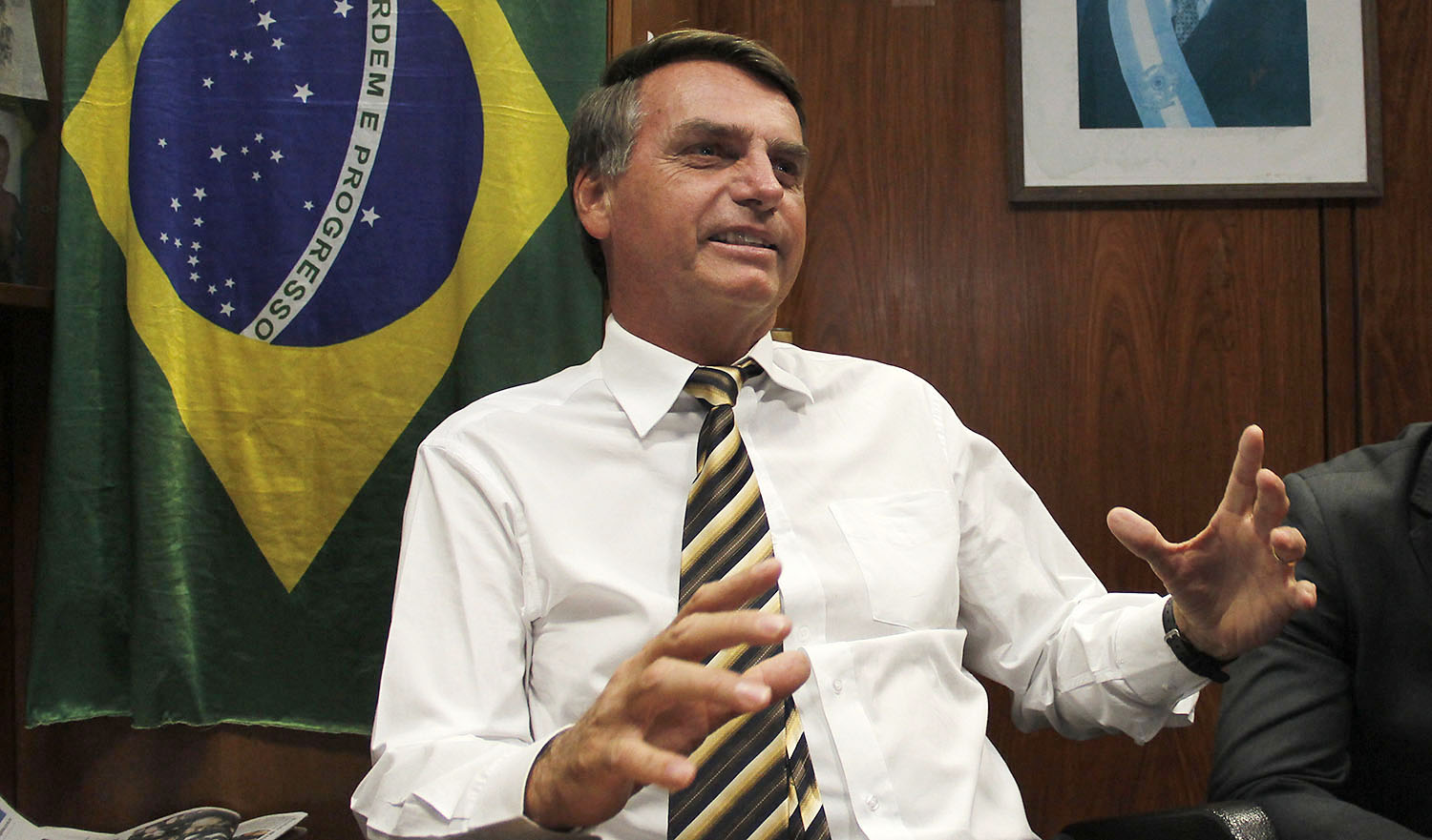 Eleitores nordestinos fazem passeata pedindo Bolsonaro presidente em 2018