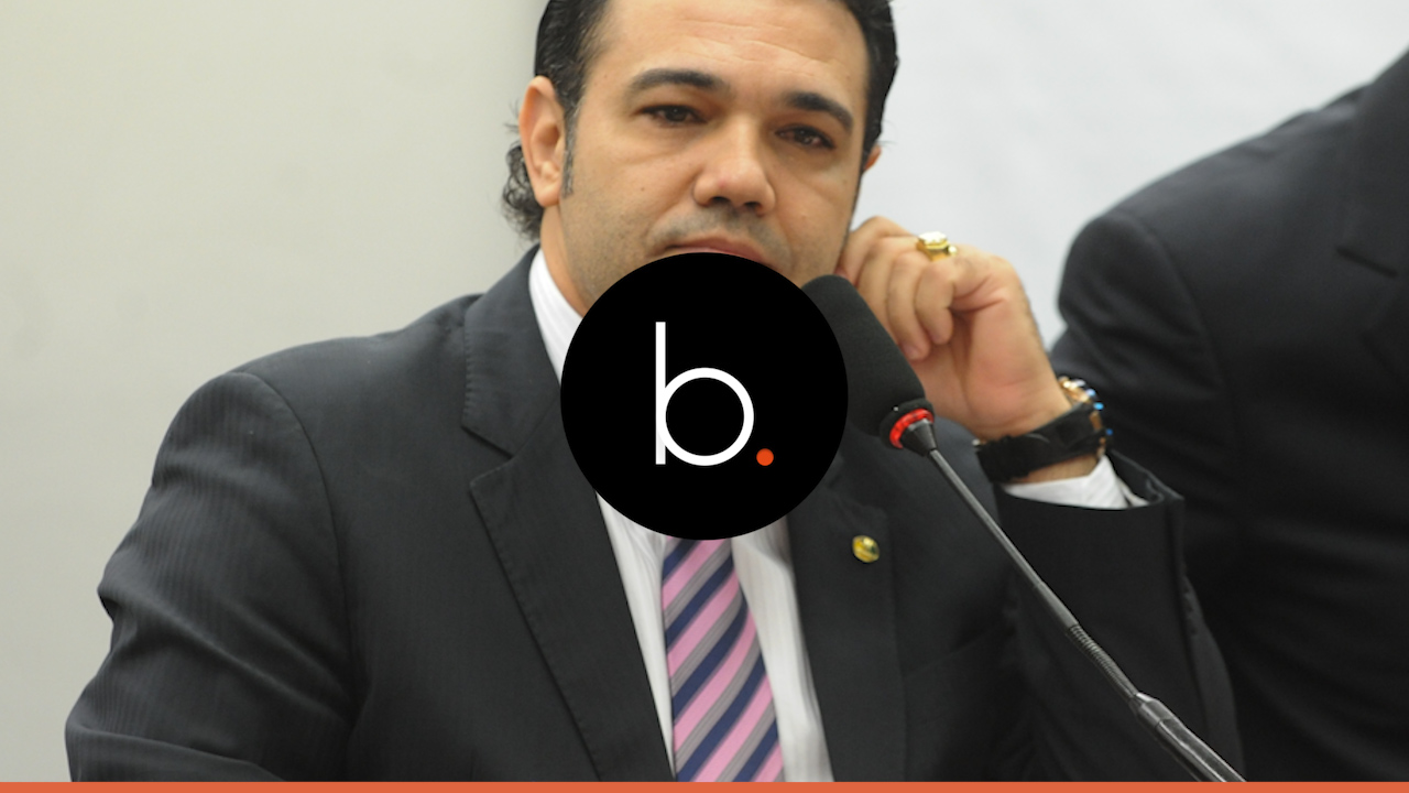 Assista: Baixaria na Câmara: Marco Feliciano e Jean Willis trocam xingamentos