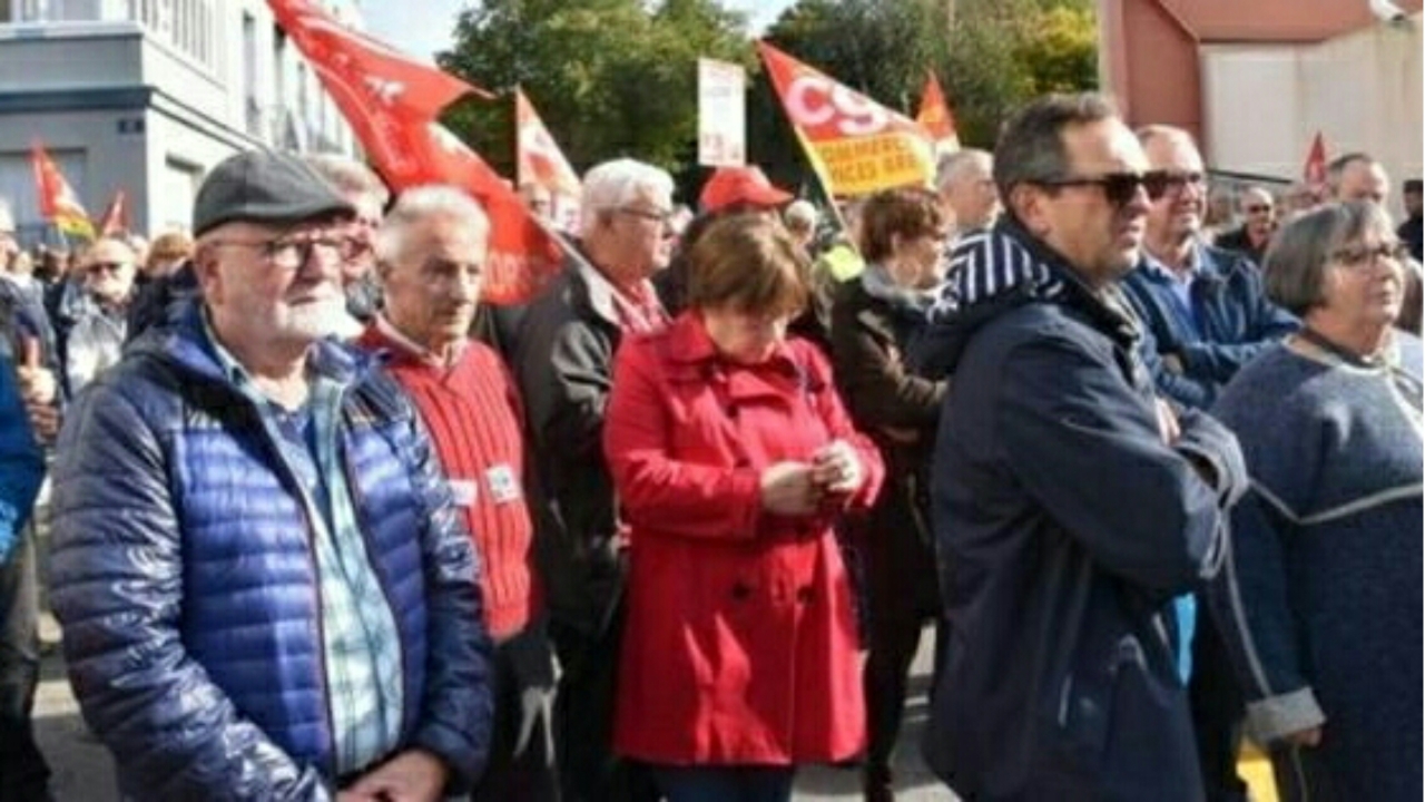 2000 retraités manifestent en Bretagne