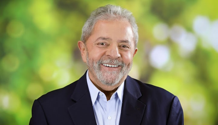 Lula é beneficiado por atitude inesperada da Justiça de Brasília
