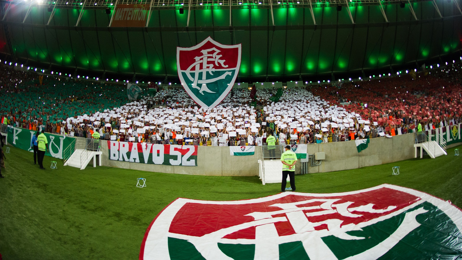 Fluminense revela terceira parcial de ingressos para clássico diante do Flamengo