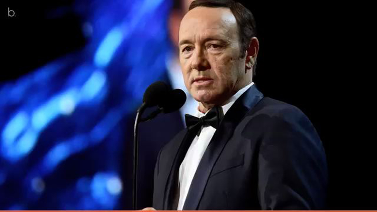 Accusations of sexual harassment against Kevin Spacey end 'House of Cards' run
