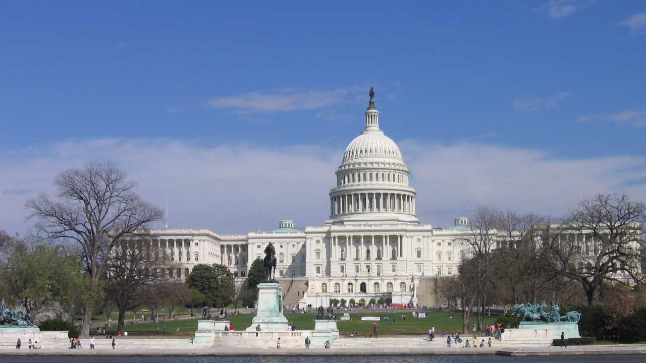 Non-profit group makes push for bipartisan legislation in Washington