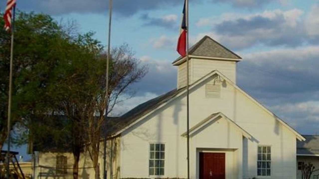 Pastor wants Texas church demolished where the massacre took place