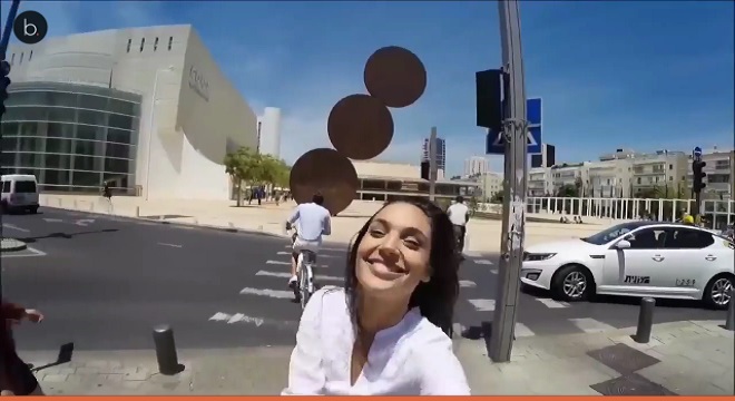 Gadot se viste de Wonder Woman