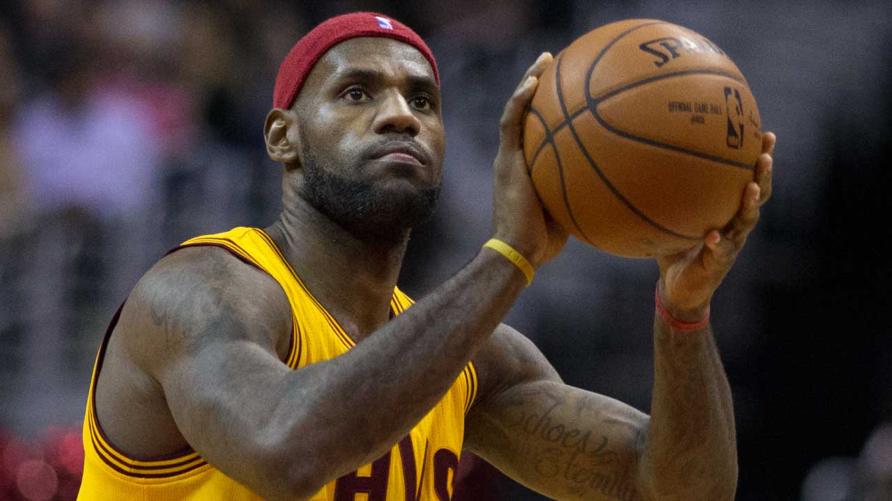 NBA Rumors: LeBron James could leave Cavaliers for Knicks, says analyst