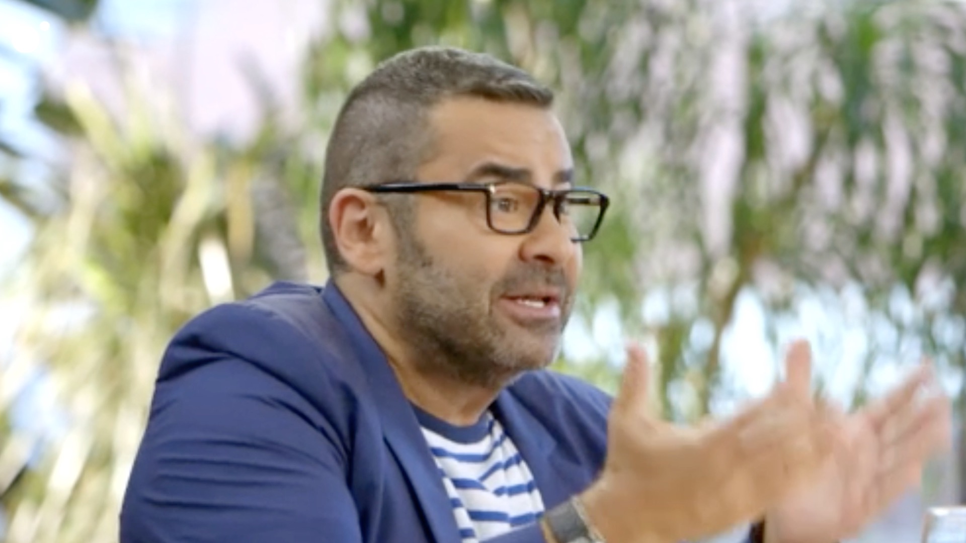 Jorge Javier revela sus historias más tristes y surrealistas vividas en la cama