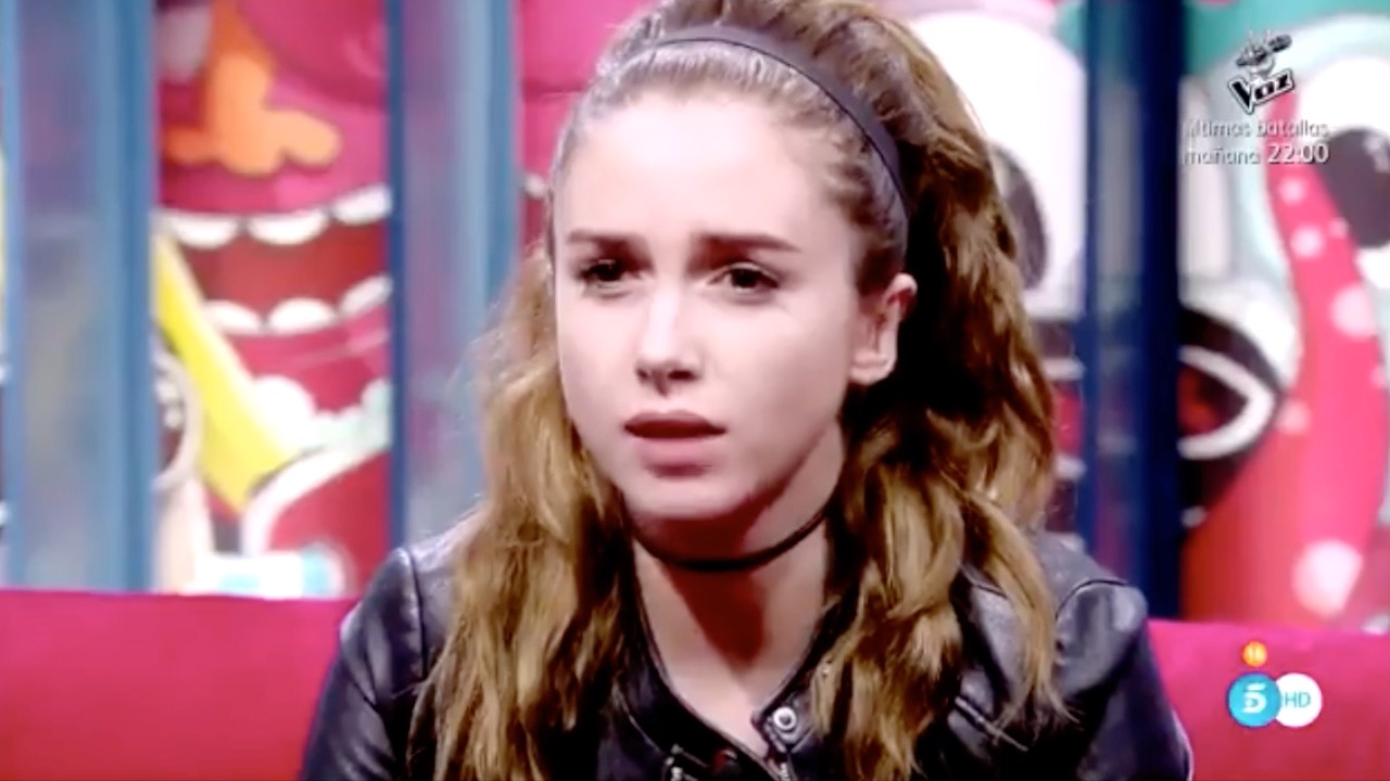 Gran Hermano Revolution: ¡Carlota le envía un sorprendente mensaje a José María!