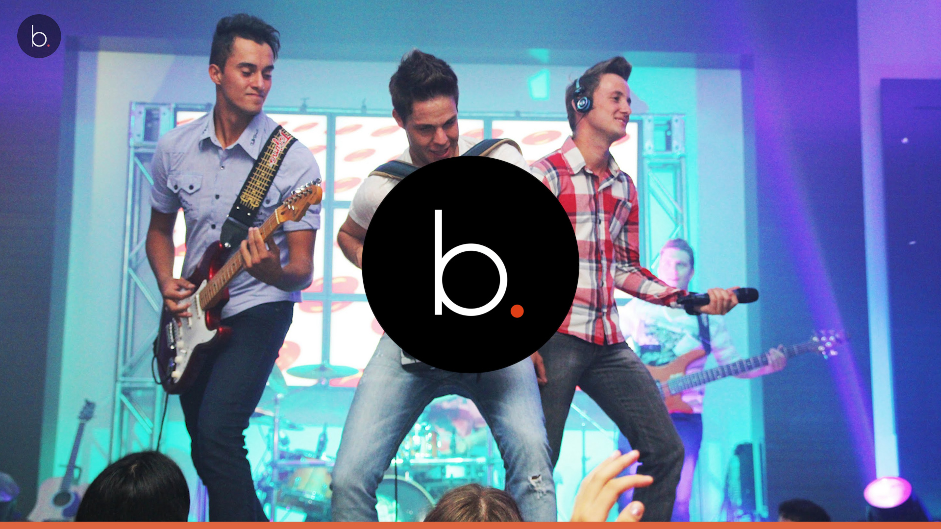 Banda gospel se envolve em gravíssimo acidente de trânsito
