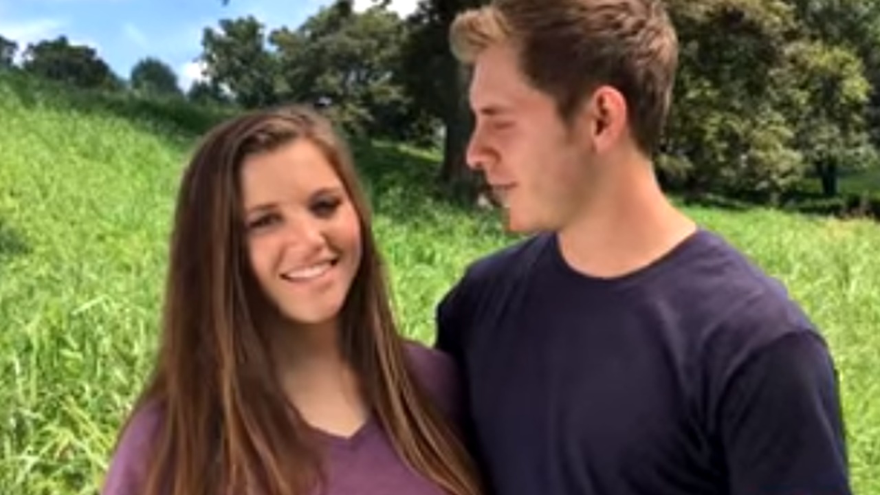 'Counting On' fans worry about Duggar pregnancies and other scandals