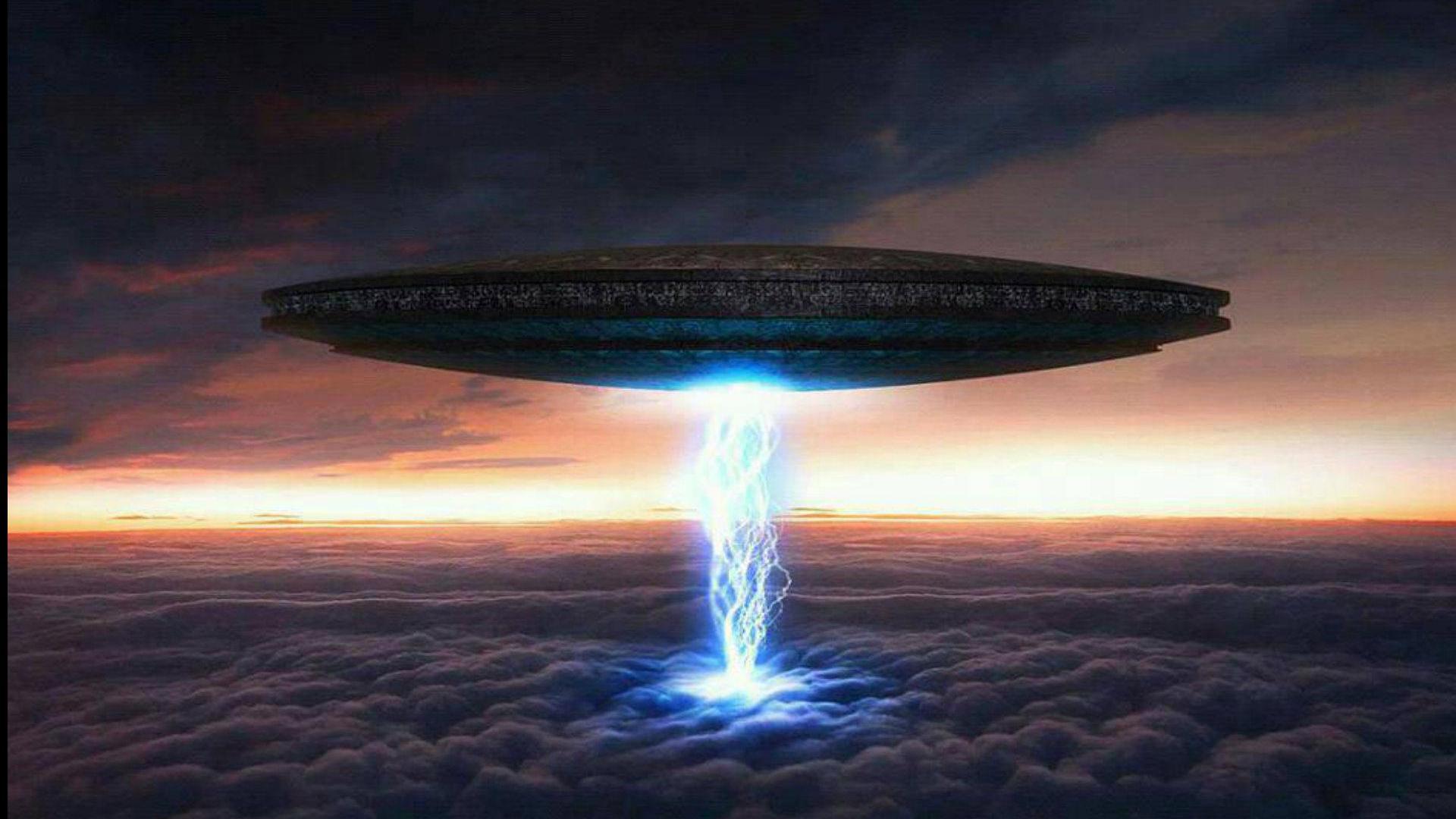 ¡Los 12 aviones construidos con tecnología OVNI!