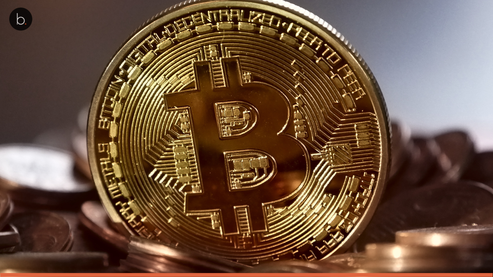 Vídeo: Bitcoin está perto de valer 10 mil dólares