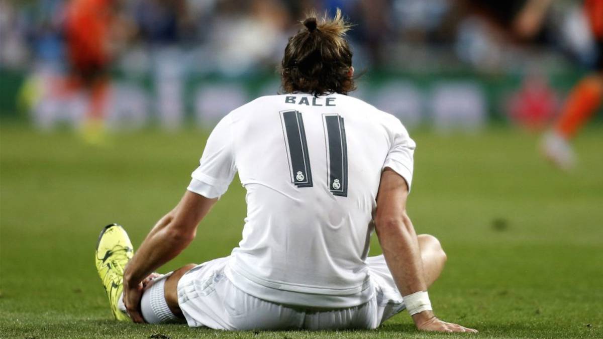 Paso lo impensable, Gareth Bale sale del partido de copa con molestias