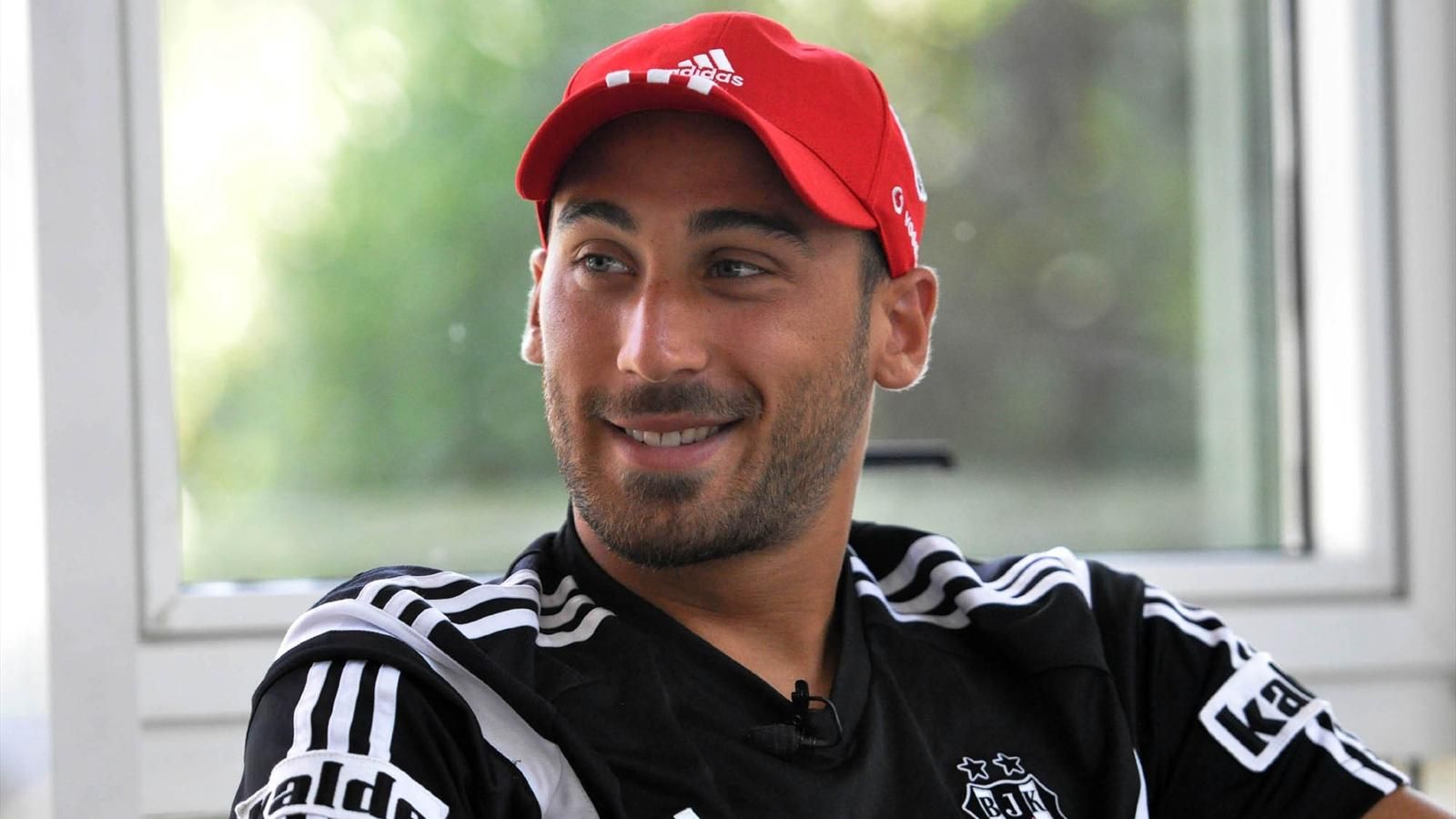 Cenk Tosun dans le viseur de la Juventus, mais pas seulement...