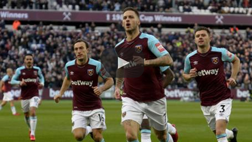 Sin "Chicharito", el West Ham sorprende al Chelsea
