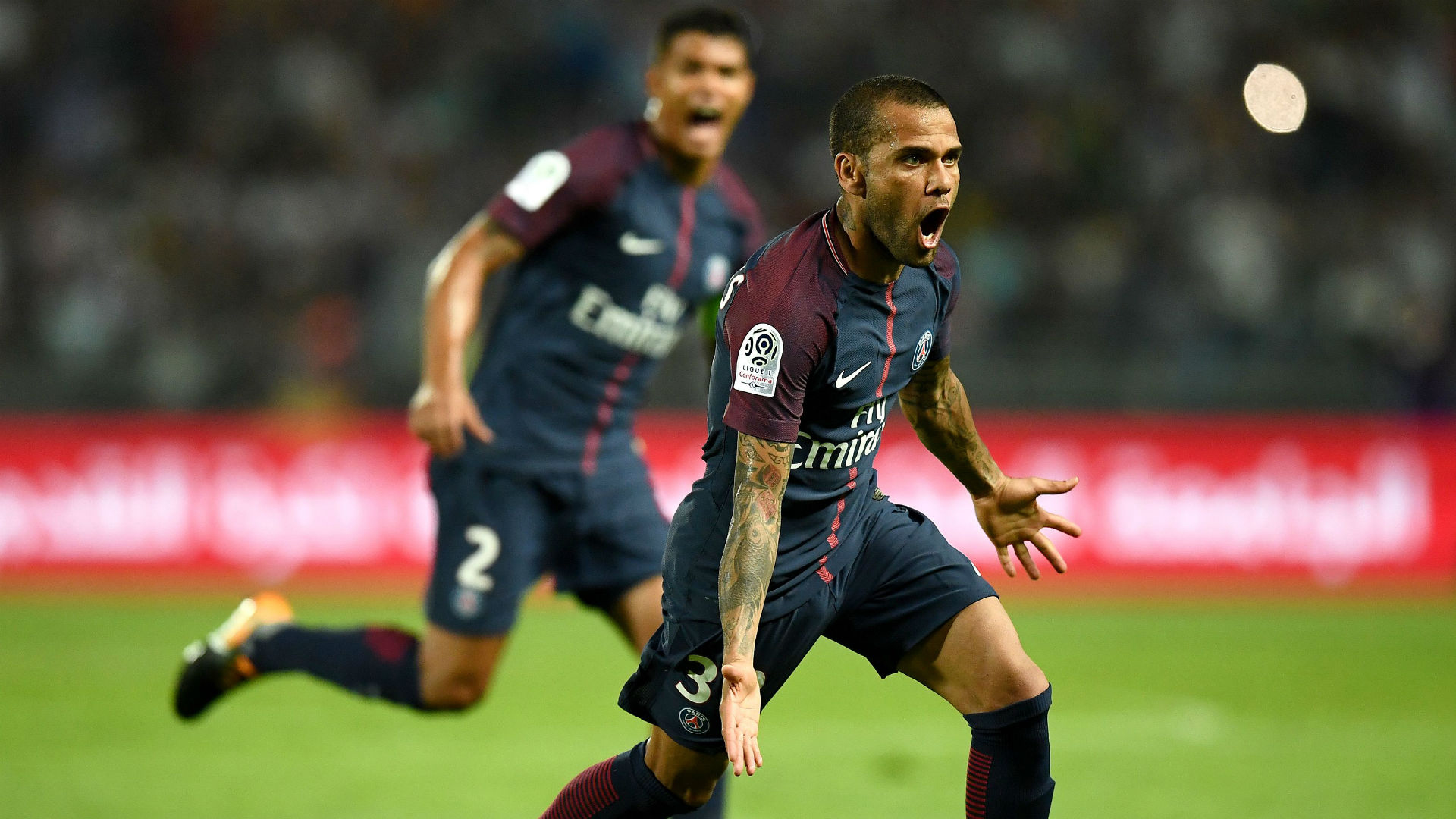 Con goles de Di María y Pastore, el PSG superó al Lille y volvió al triunfo