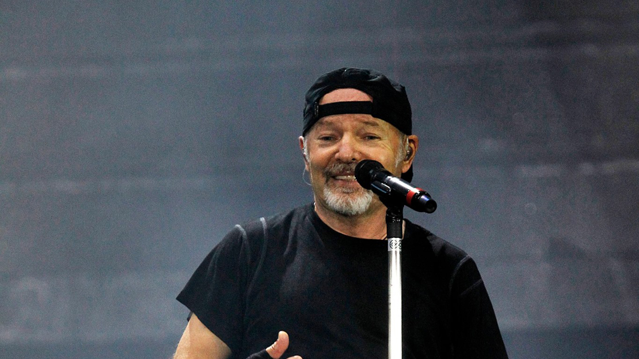 E' ufficiale, Vasco Rossi in tour nel 2018: ecco le date e le info sui biglietti