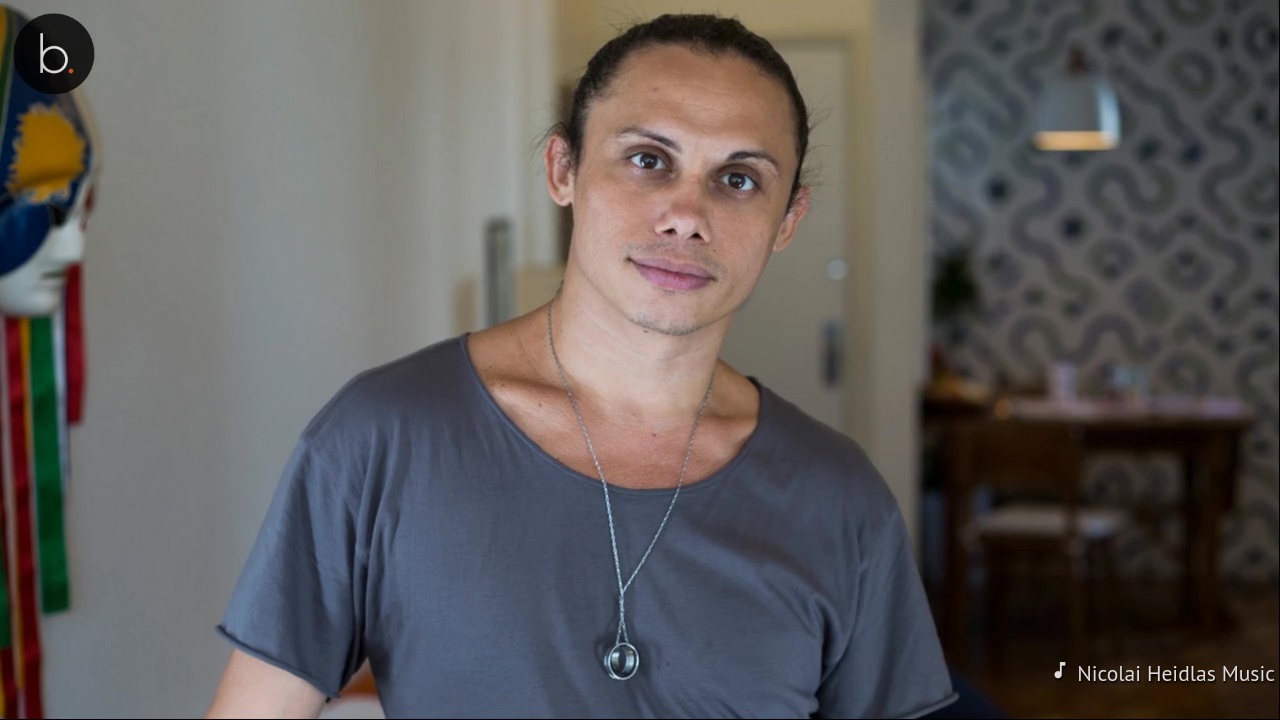 Assista: Silvero Pereira, o Nonato de 'A Força' aparece sem cabelos e choca com