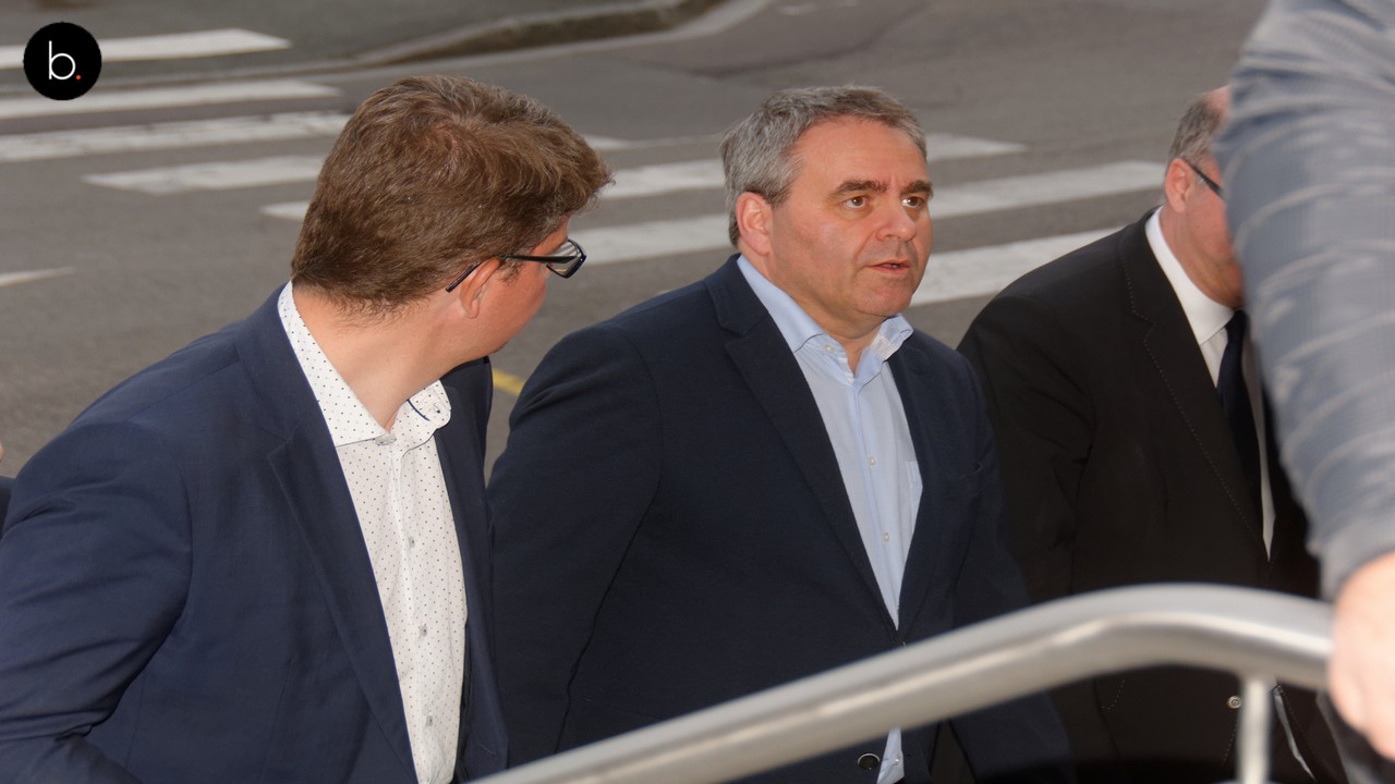 Le parti Les Républicains amputé de Xavier Bertrand