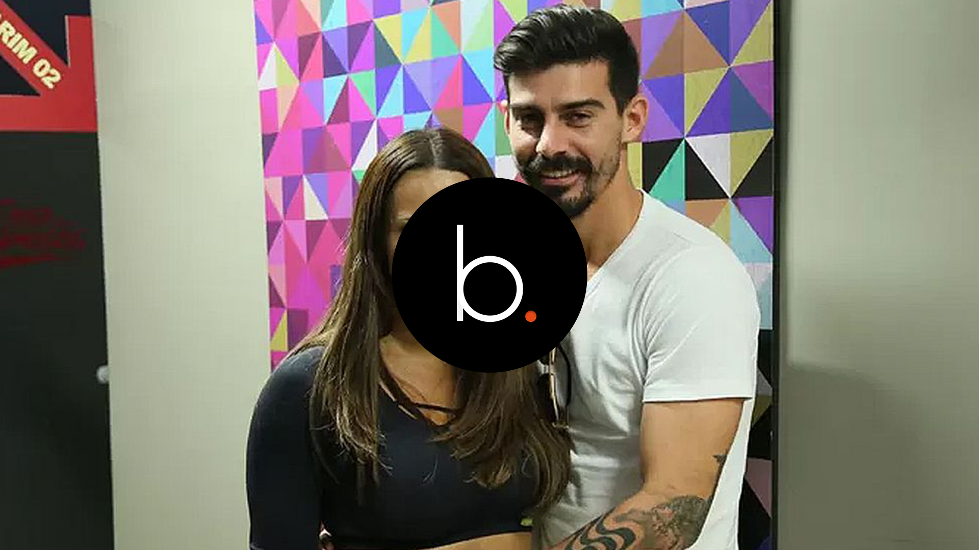 Após separação, Viviane Araújo aparece ao lado de rapaz e impressiona: um gato