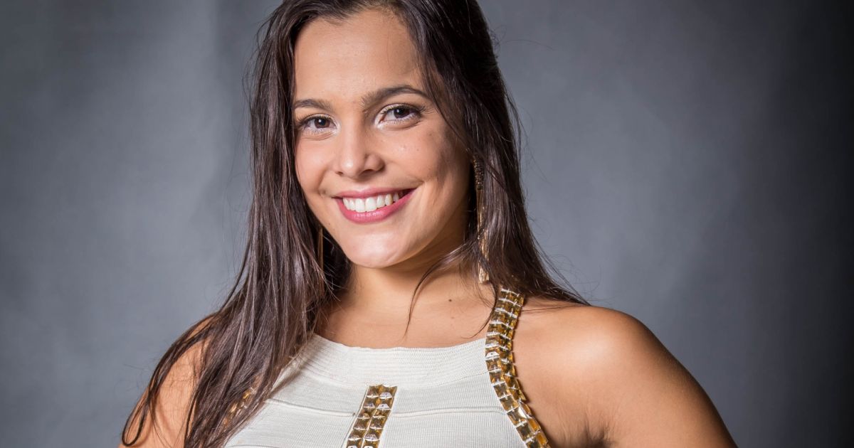 Vídeo: campeã do BBB não se cansa de pedir trabalho na Globo