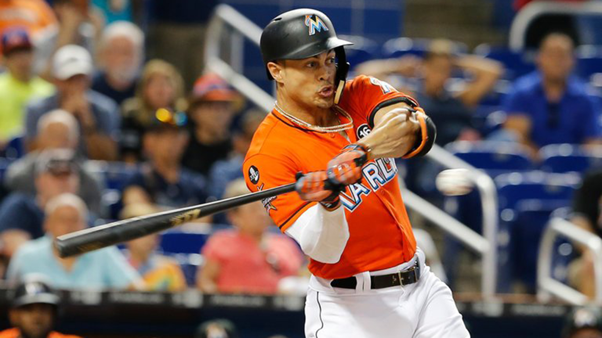 MLB: el serio Giancarlo Stanton cambia los rumores a dos equipos por Marlins