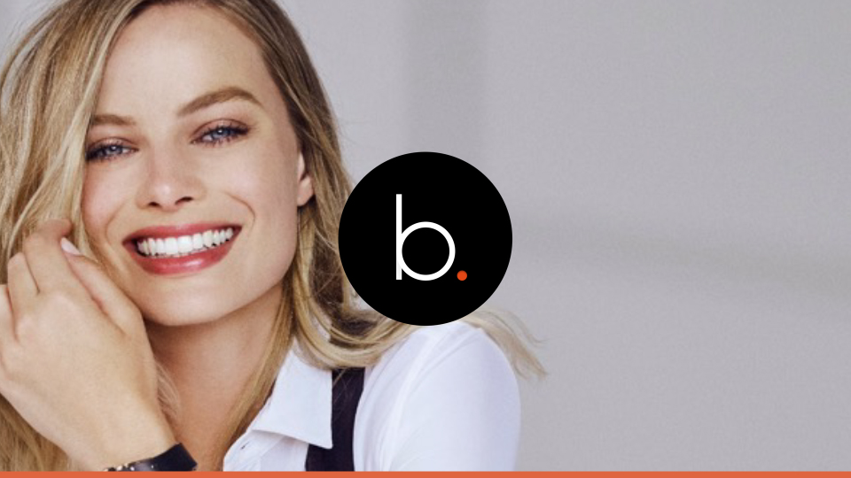 Margot Robbie marries Tom Ackerley.