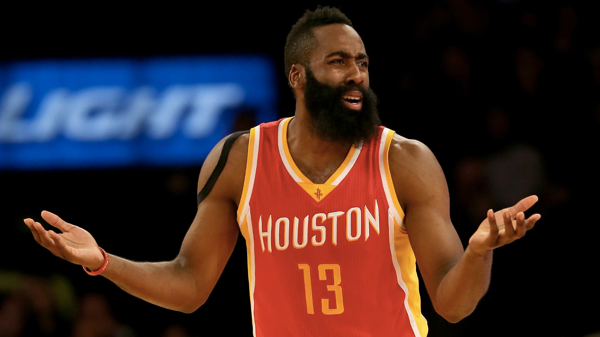 James Harden no usó zapatillas personalizadas que apoyan a Meek Mill