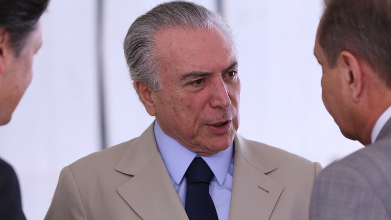 Assista: Temer passa por problemas nos primeiros dias do ano