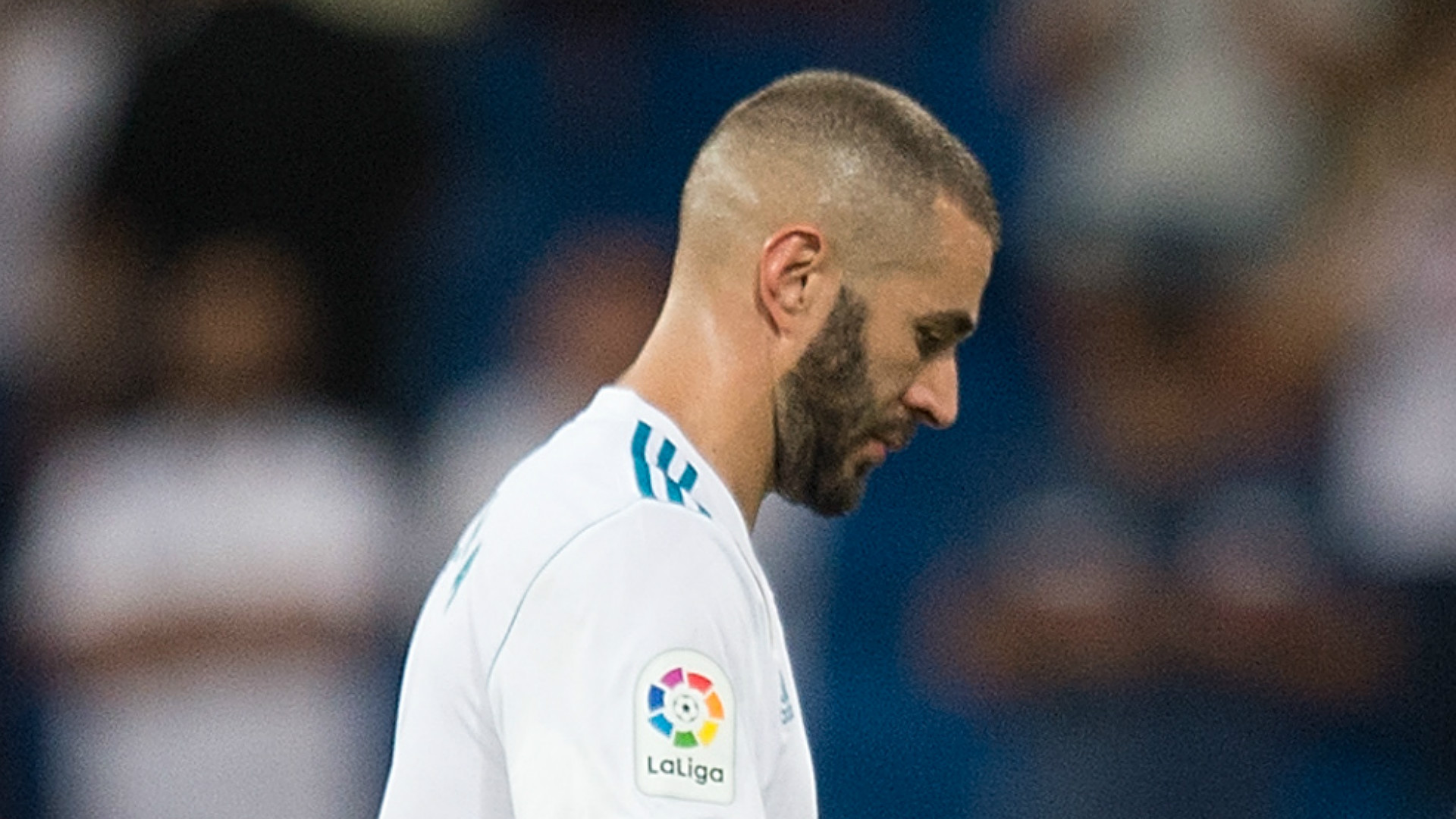 Benzema vuelve trabajando con la pelota y cerca de regresar
