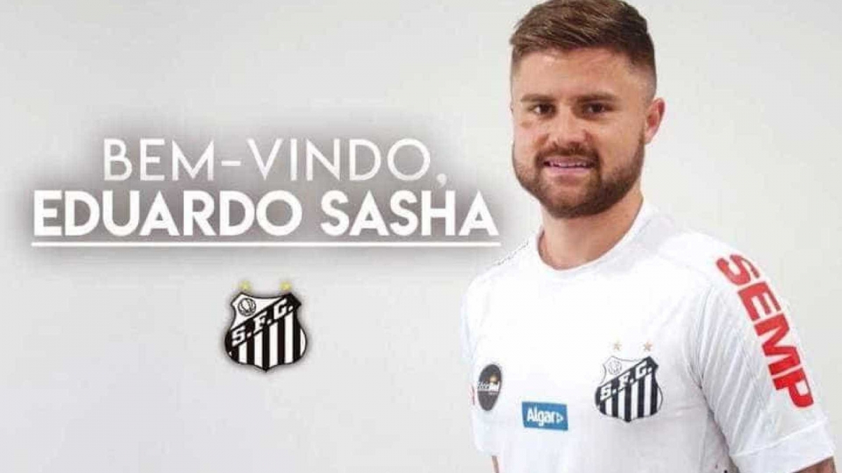 Vídeo: Santos anuncia contratação de atacante