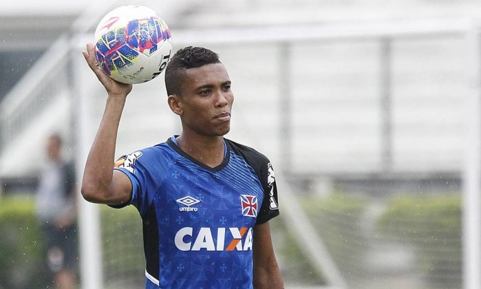 Vídeo: jogador troca Vasco pelo Grêmio