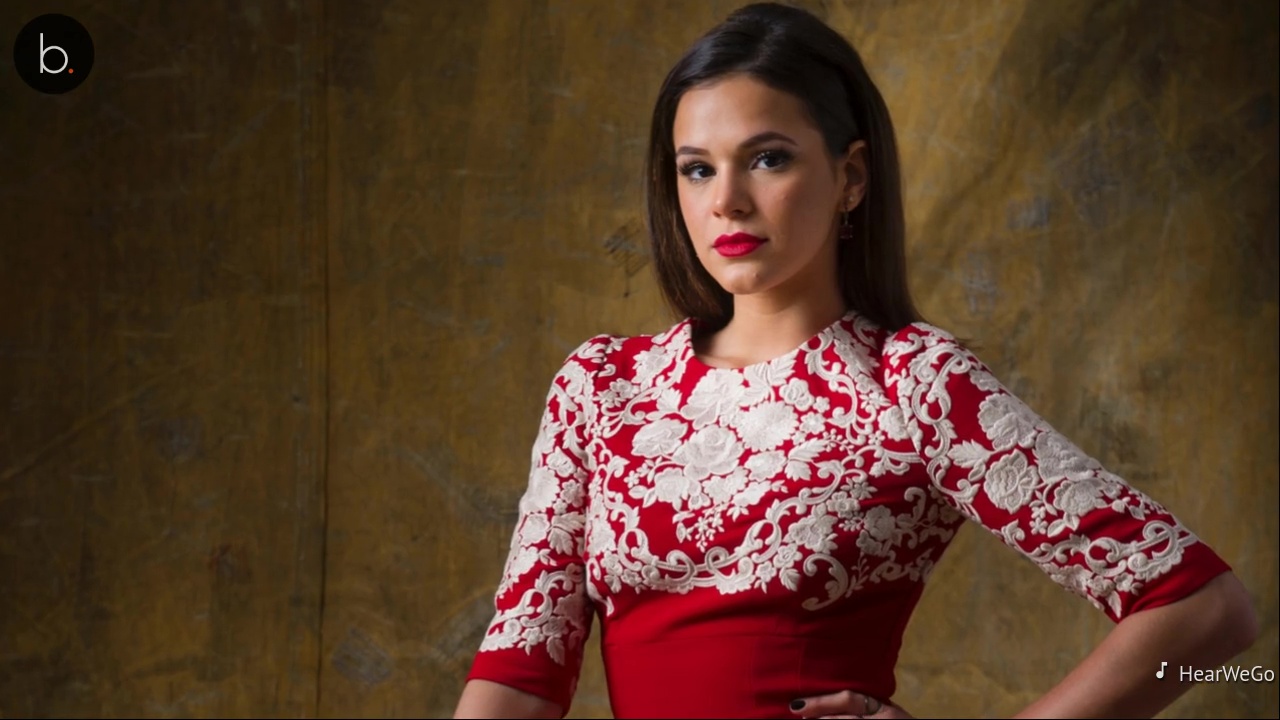 Assista: Neta de atriz ganha carona de Bruna Marquezine em jatinho