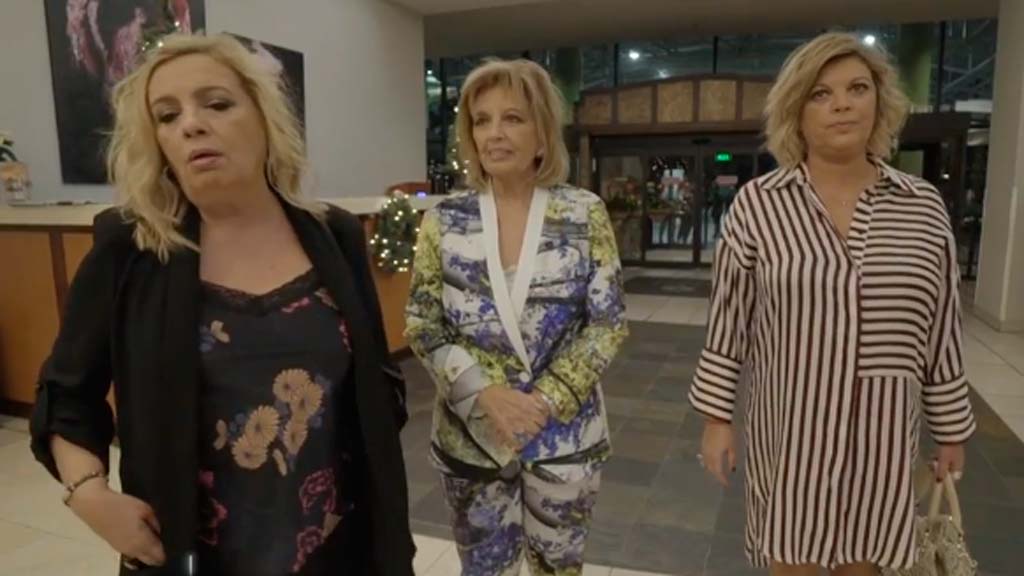 VIDEO: Las Campos en Miami: Olor de pies, gigolos y la papada de Carmen