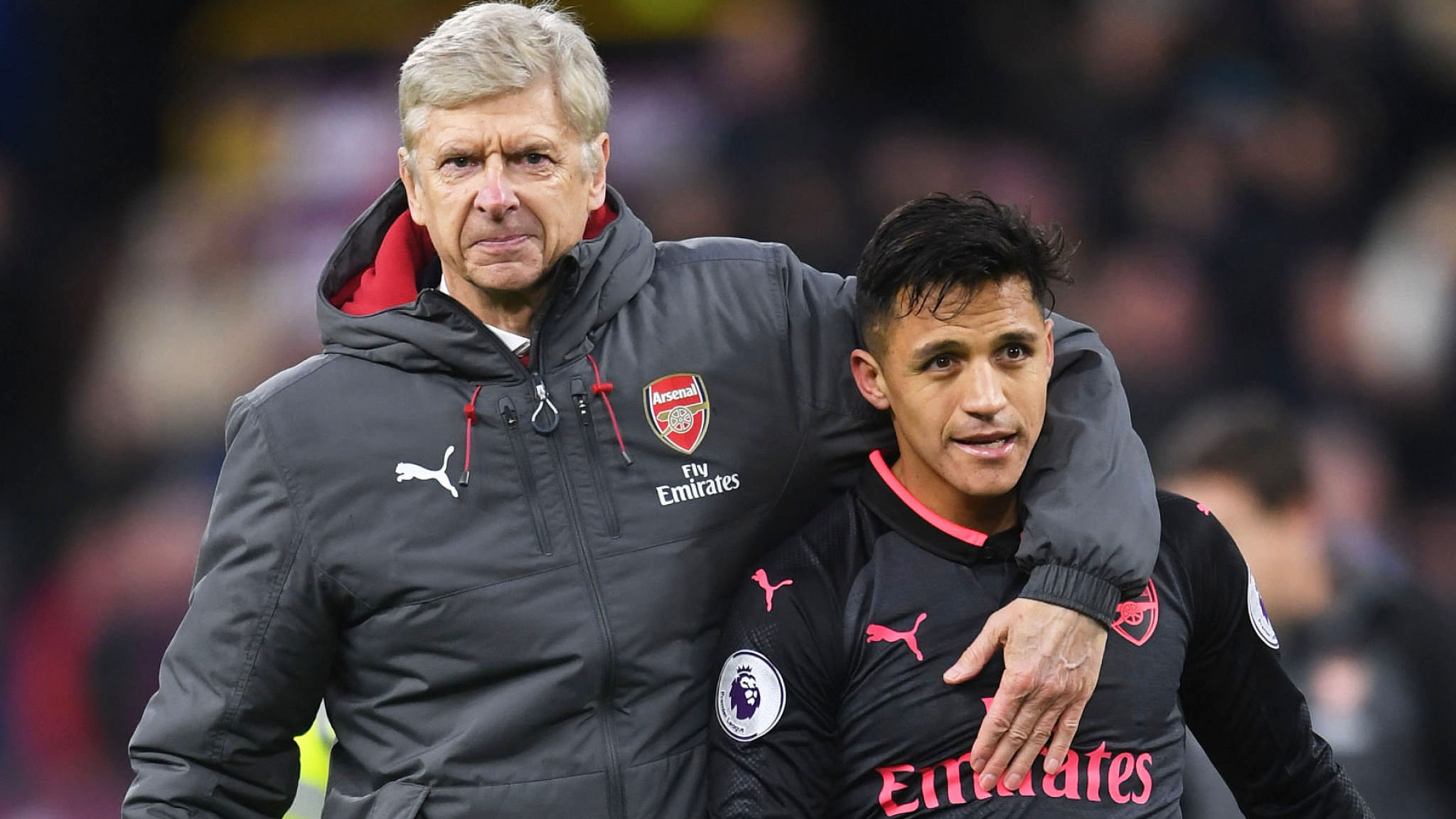 Arsenal: Arsene Wenger, dice que no abandonará el club por el momento