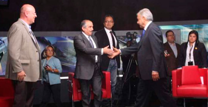 ¿Quiénes arremeten ´rabiosamente´ contra AMLO?