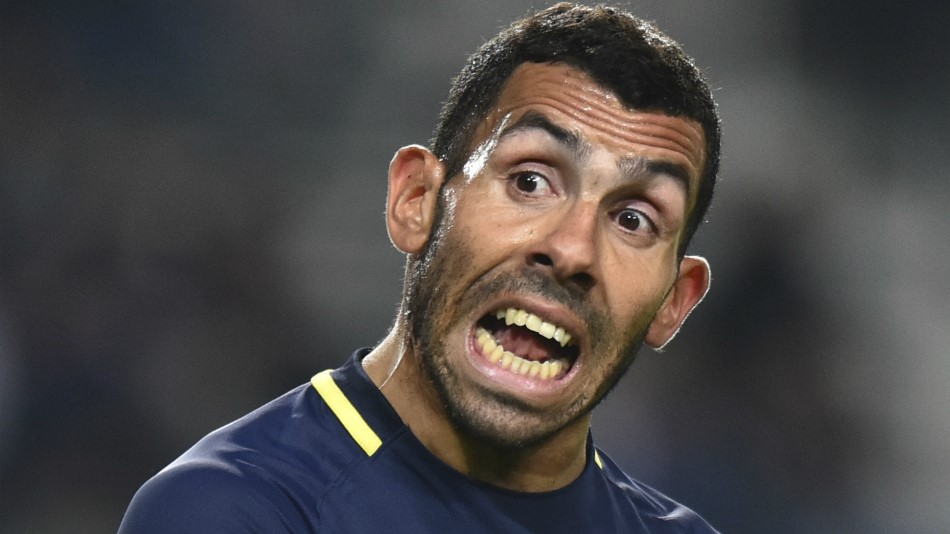 Vídeo: Carlitos Tévez toma atitude polêmica para seu filho não ser homossexual