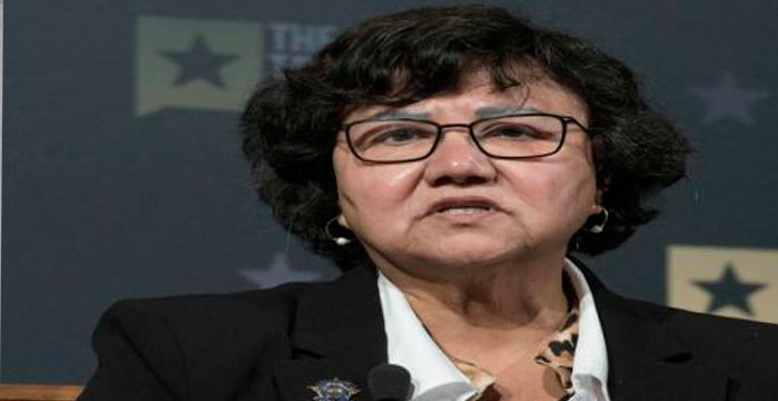 La mujer que pondrá a temblar a Trump, según El País