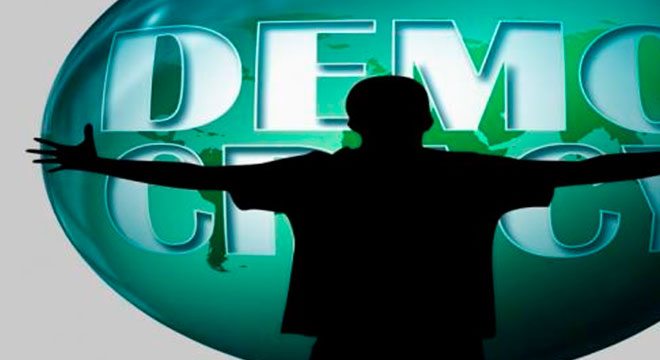 ¿Y donde quedó la llamada Democracia?