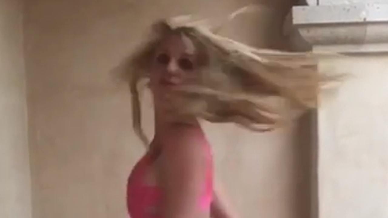Britney Spears delights fans with short video