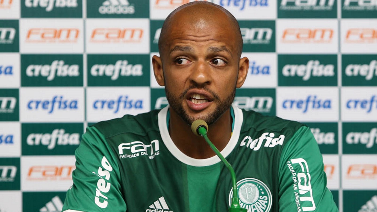 Vídeo: Felipe Melo conquista Roger Machado